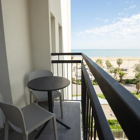 Seaview Hotel