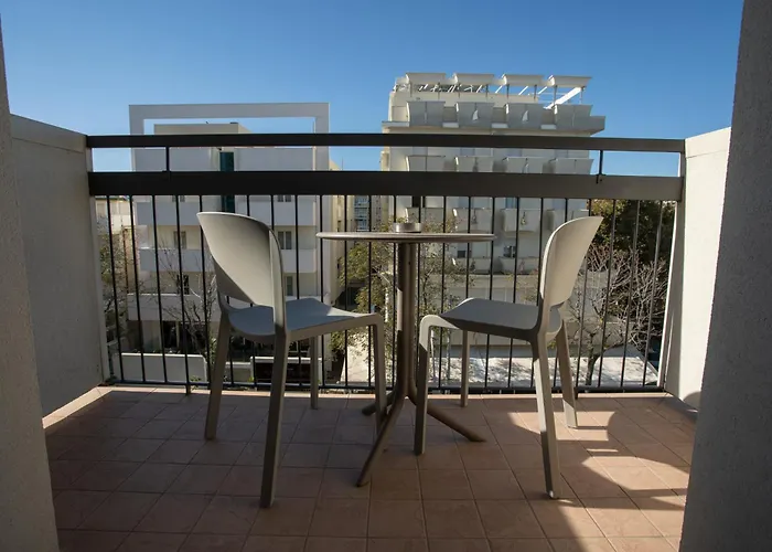 Seaview 3* Римини